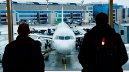 В трех аэропортах Москвы ввели ограничения на полеты