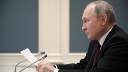 Путин заявил об аккуратном подходе к изменениям налоговой системы