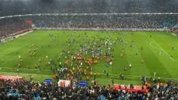 Массовая драка на матче по футболу в Турции закончилась серьезным расследованием