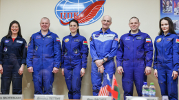 Курс на МКС: международный экипаж «Союз МС-25» готовится к отправке в космос с Байконура