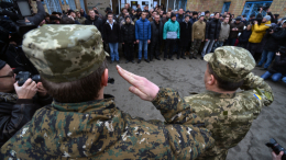 «Крынки как проклятие»: на Украине военкомы в открытую похищают людей для фронта