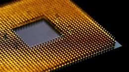 Белый дом выделит 20 миллиардов долларов компании Intel на заводы по выпуску чипов