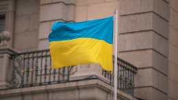 Финансовый казус: США выделили Украине уже потраченные 300 млн долларов