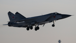 Российский истребитель подняли в воздух из-за двух американских бомбардировщиков