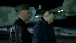 Путин посетил центр боевого применения летного состава Минобороны в Торжке