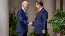 «Проверочный звонок»: Байден выразил обеспокоенность поддержкой Китая России