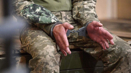 Лейтенанта «Азова»* заочно осудили на 28 лет за обстрелы мирного населения