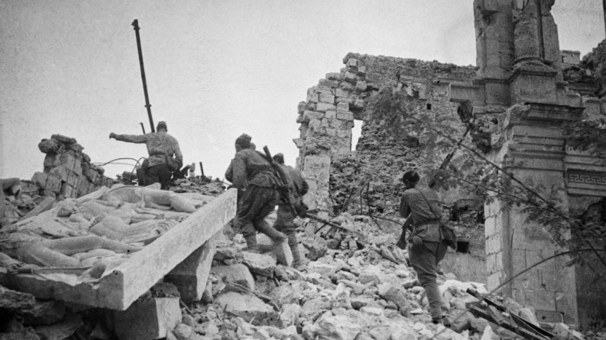 Минобороны рассекретило документы о боях за Крым в 1944 году