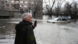 Попавшим под удар стихии жителям Оренбургской области помогают люди из самых разных регионов России