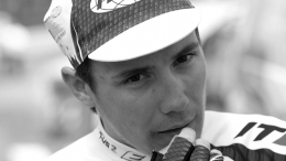 «Настигла молодого парня»: чемпион России по велоспорту Цатевич умер в 34 года
