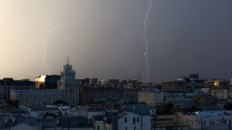 В ожидании грозы: городские службы готовы встретить непогоду в Москве