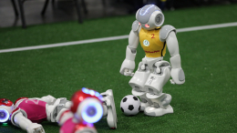 Механический дриблинг: как нейросеть обучила роботов играть в футбол