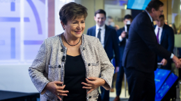 Действующая глава МВФ Георгиева избрана на второй срок