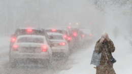 Снежная буря: на Петербург обрушилась непогода