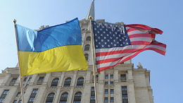 «Масштабная провокация»: зачем Украине многомиллиардная помощь от США