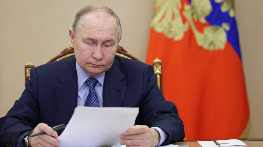 Путин провел совещание по теме ликвидации последствий паводков. Главное