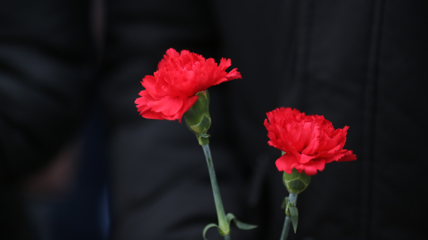 В Латвии задержали мужчину за возложение цветов к снесенному памятнику «Алеша»