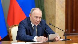 «Помним, как все начиналось»: Путин на последней встрече с кабмином в текущем составе