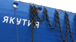 Проверка на прочность: ледокол «Якутия» проходит швартовные испытания