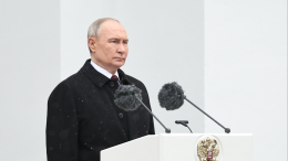 «Стоим на острие»: Сальдо о словах Путина про возвращение границ