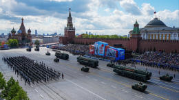 Россия не пригласила на парад Победы недружественные страны