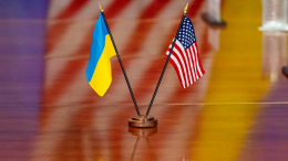 Киев просит США разрешить использовать американское оружие для ударов по России