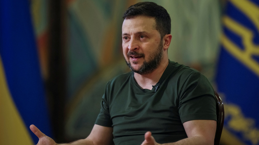Автор Конституции Украины назвал Зеленского нелегитимным руководителем