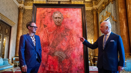 Зоозащитники осквернили портрет короля Карла III в Лондоне
