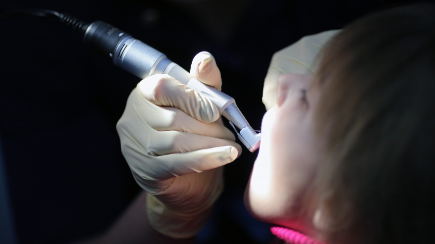 В Красноярске семилетний ребенок умер на приеме у стоматолога в частной клинике