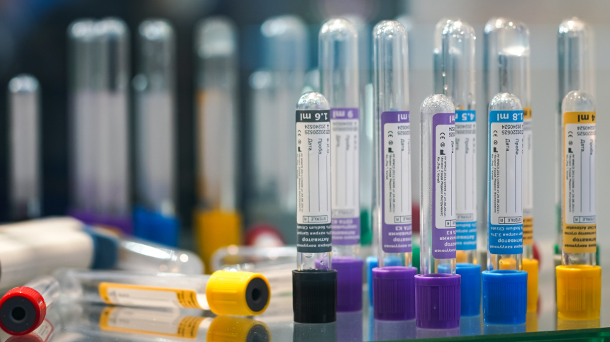 Медицинский прорыв: вакцину от рака начнут тестировать в 2025 году