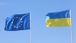 Не постеснялись: ЕС собирается направить Киеву доходы от замороженных активов РФ