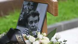 Теннисистку и комментатора Анну Дмитриеву похоронили на Новодевичьем кладбище