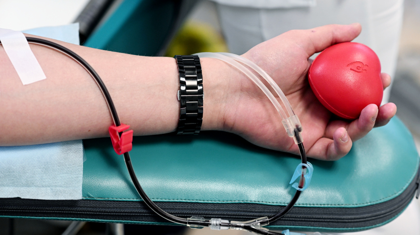 «Раньше не выявлялась»: в Москве у донора обнаружили новую группу крови