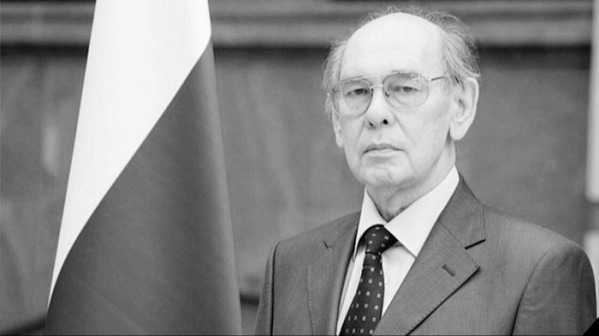 В Алжире умер чрезвычайный посол РФ Валерьян Шуваев