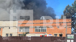 Огонь охватил три тысячи «квадратов»: что происходит на месте пожара в Химках