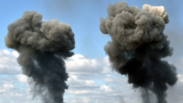 Пожар начался на нефтебазе под Ростовом в результате атаки дронов ВСУ