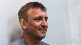 Суд отпустил генерала Попова из СИЗО под домашний арест