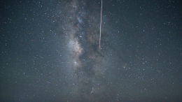 Звездопад Персеиды 2024: когда и где можно увидеть метеорный поток