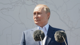 Путин поручил организовать выставку «Создавая будущее» в 2024 году