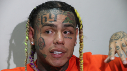 Американский рэпер Tekashi 6ix9ine отменил свой концерт в Москве