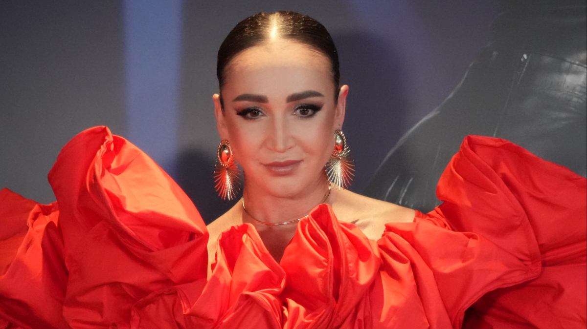 Порно әйелі күйеуі мен досы ммф