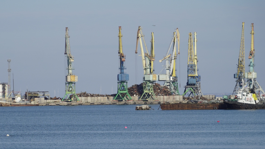 Дроны-камикадзе ВСУ атаковали порт Бердянская в Запорожской области