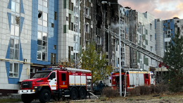 «На фасаде нет живого места»: обстановка на месте удара БПЛА по дому в Белгороде