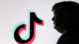 Трамп подписал указ об отсрочке блокировки TikTok в США