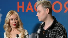 «Я останусь с тобой»: SHAMAN презентовал совместный с Мизулиной клип