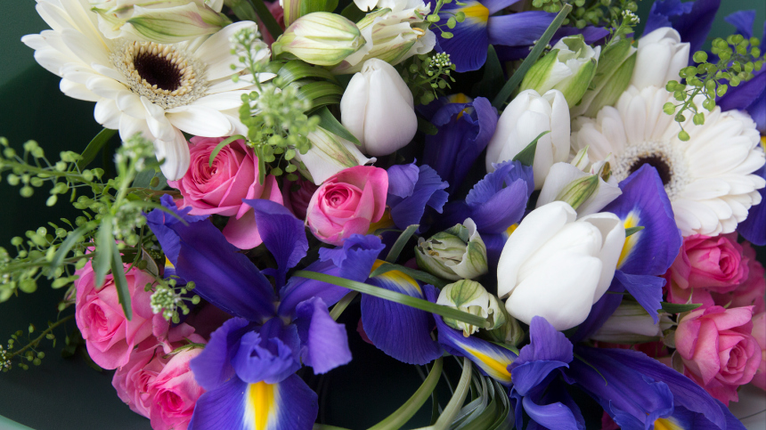 Опасно дарить: какие цветы лучше не покупать девушке-аллергику