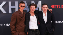 Сыновья Дэвида и Виктории Бэкхем объявили друг другу войну из-за девушки