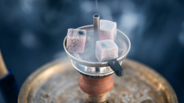 В крупной сети кальянных в Петербурге прошли масштабные обыски