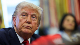 Дональд Трамп: договориться с Зеленским оказалось сложнее, чем с Россией