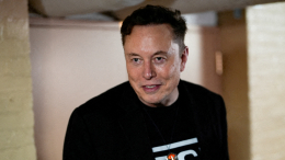 Маск высмеял заявление Зеленского о военной помощи США